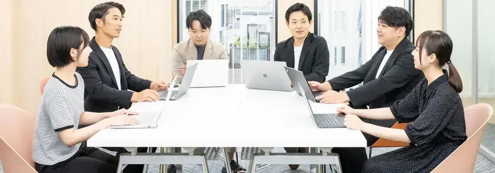 【週15h～/フルリモOK】収益比200%超の成長企業でマーケターを募集！